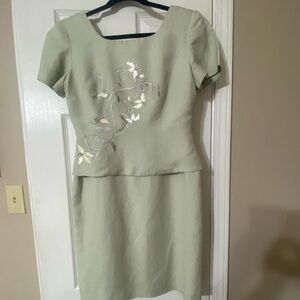 Donna Morgan Petites Sz 4P Sage Green Embroidered Sheath Dress Linen Blend READ